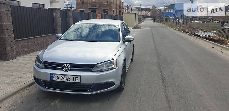 VOLKSWAGEN JETTA 2013