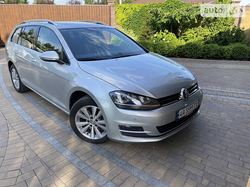 VOLKSWAGEN GOLF VARIANT 2015