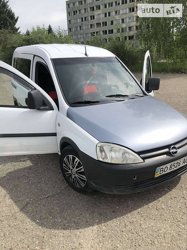 OPEL COMBO-C 2004