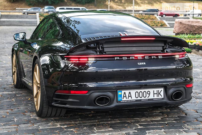 PORSCHE 911 CARRERA 2019