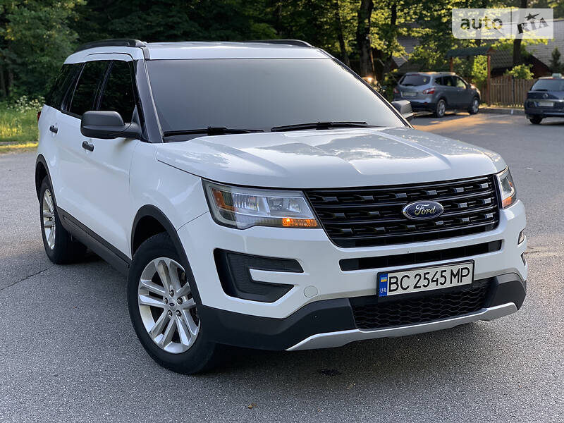FORD EXPLORER 2017