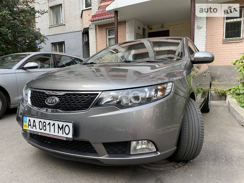 KIA CERATO
