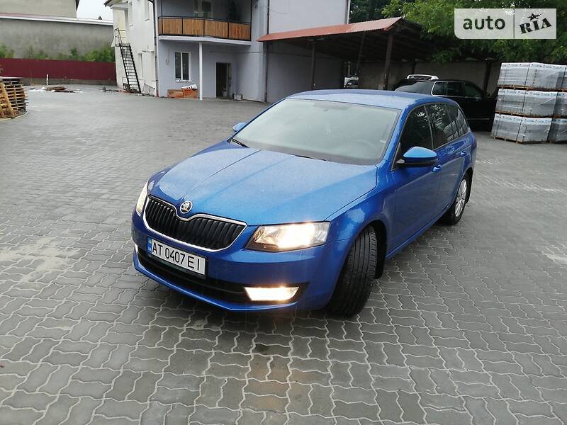 Головне фото звіту автомобіля SKODA OCTAVIA 2015