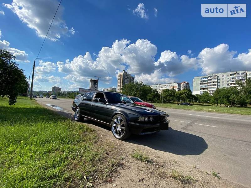 BMW 735I 1988