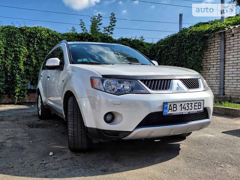 Mitsubishi Outlander 2008