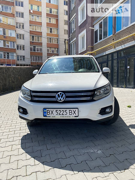 VOLKSWAGEN TIGUAN 2013