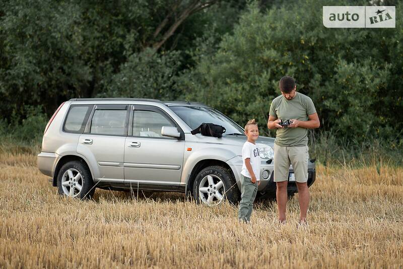 NISSAN X-TRAIL 2003