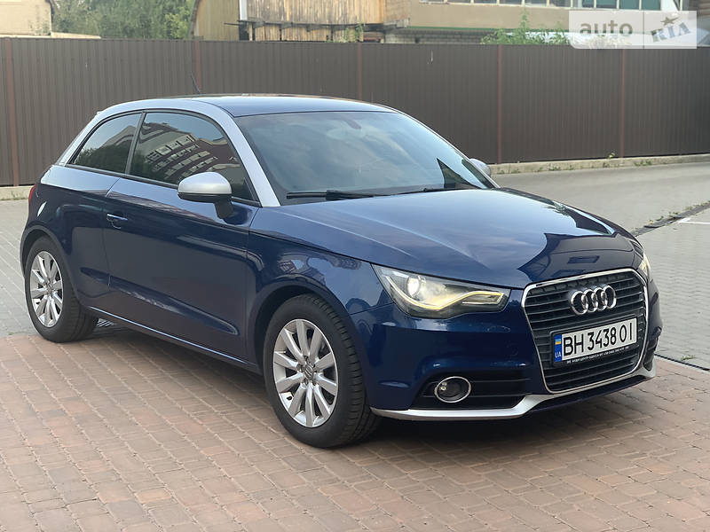 AUDI A1 2011