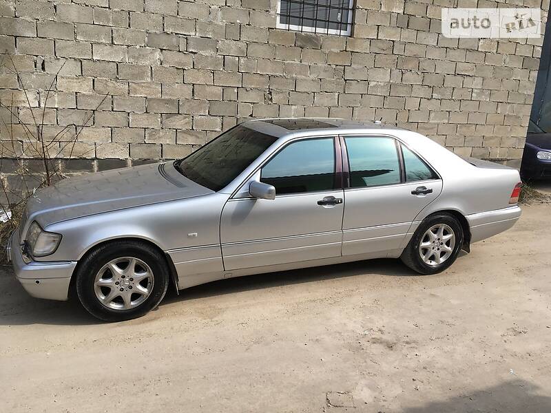 MERCEDES-BENZ 300 D 1998