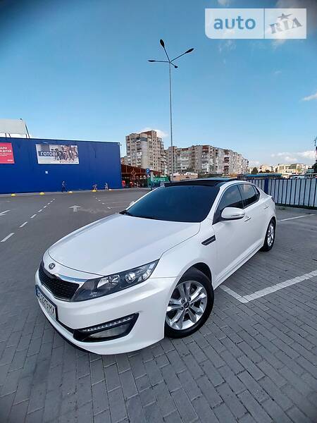 Kia K5 2010