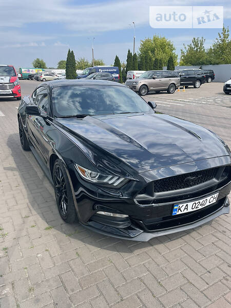 FORD MUSTANG 2015