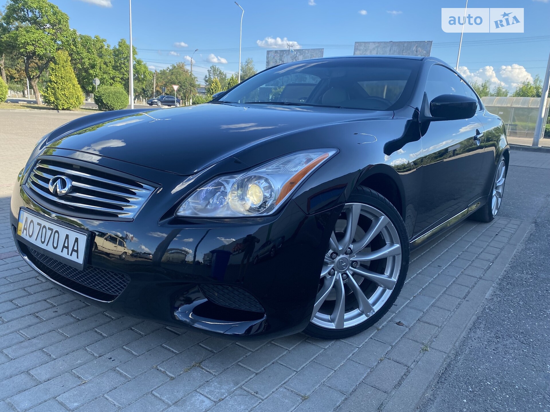 INFINITI G37 2008
