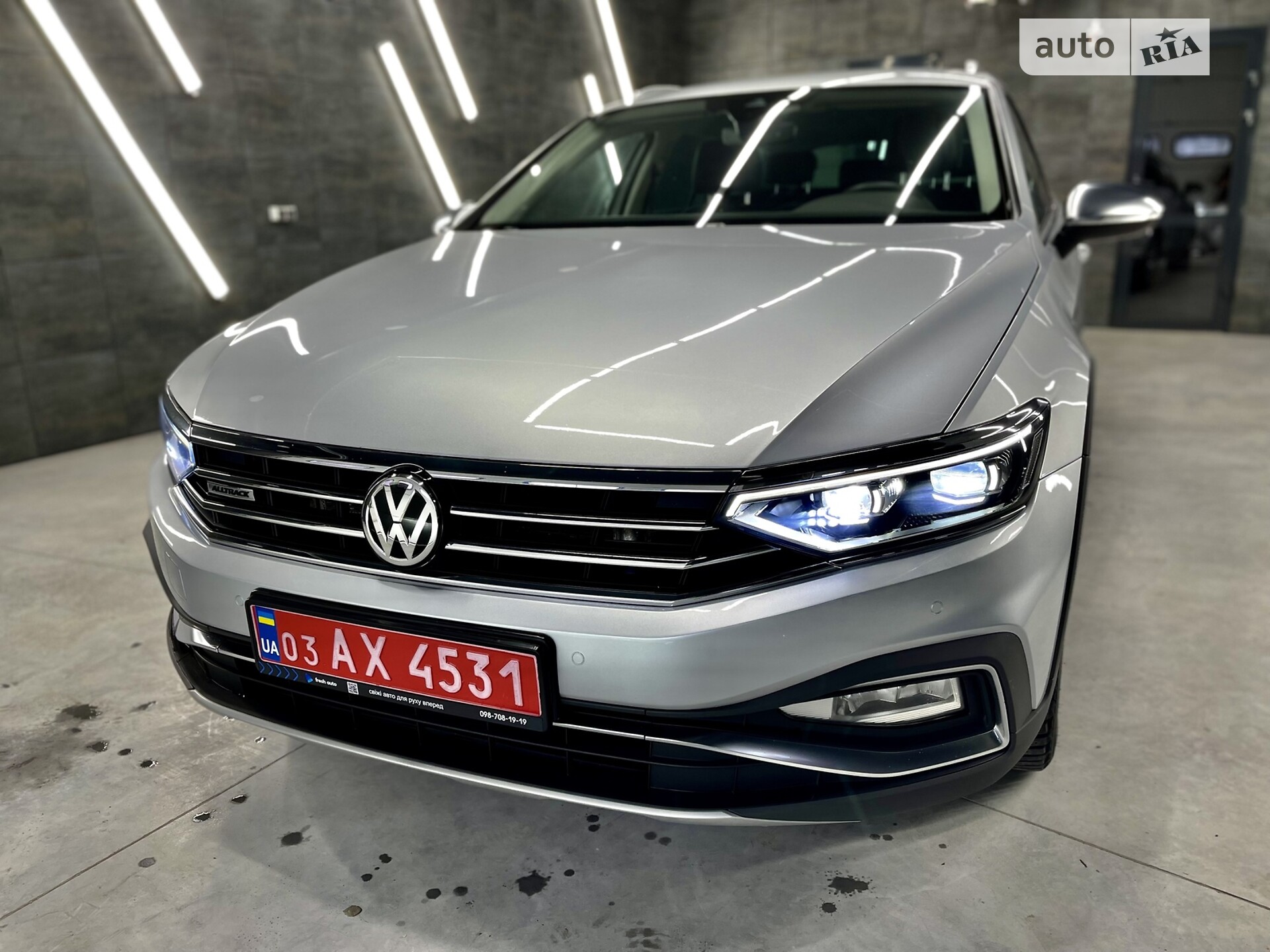 VOLKSWAGEN PASSAT 2019