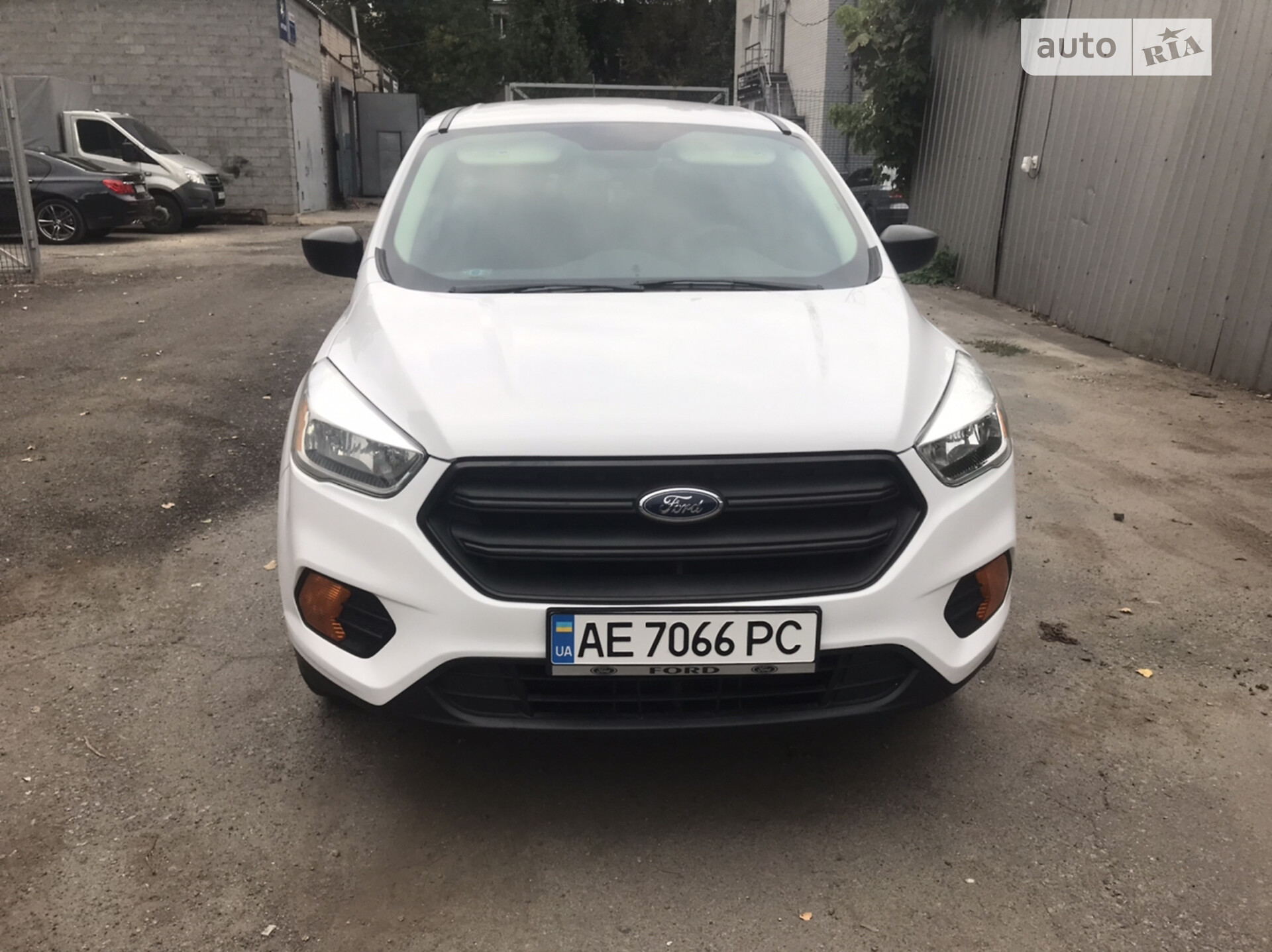 FORD ESCAPE 2017