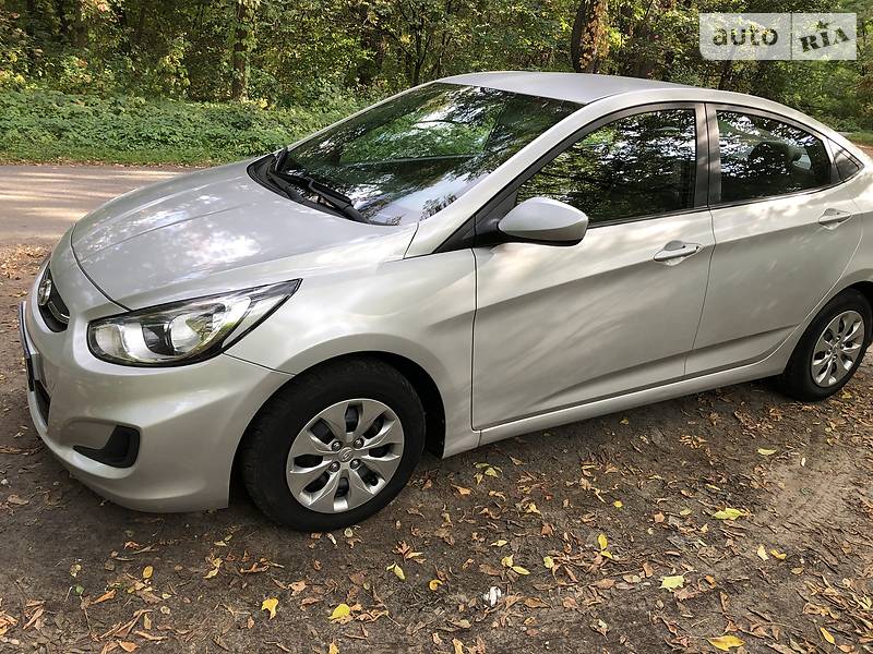 HYUNDAI ACCENT 2016