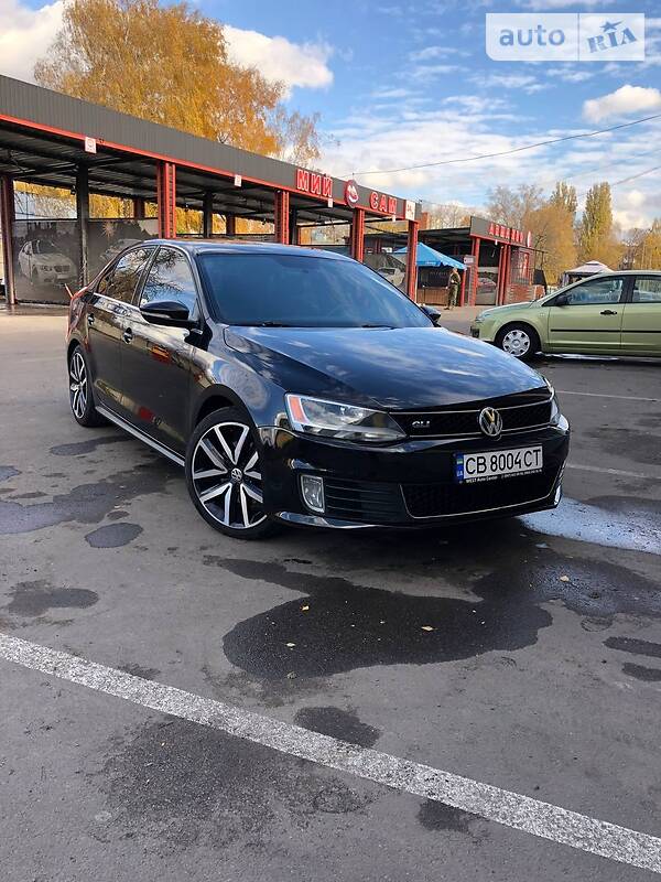 VOLKSWAGEN JETTA 2012