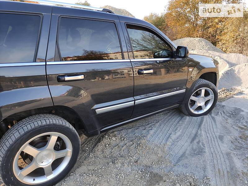 JEEP GRAND CHEROKEE 2010
