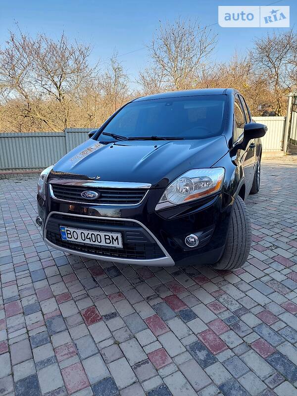 FORD KUGA