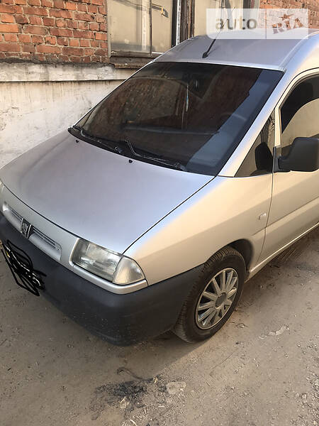 PEUGEOT EXPERT 2001