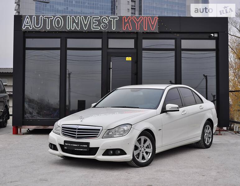 MERCEDES-BENZ C 180 2011
