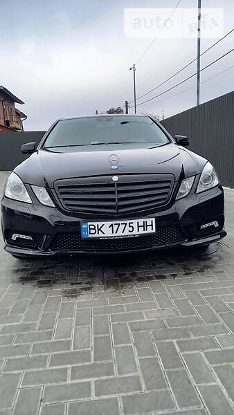MERCEDES-BENZ E 250 CDI 2011