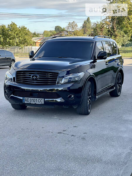 INFINITI QX56 2011