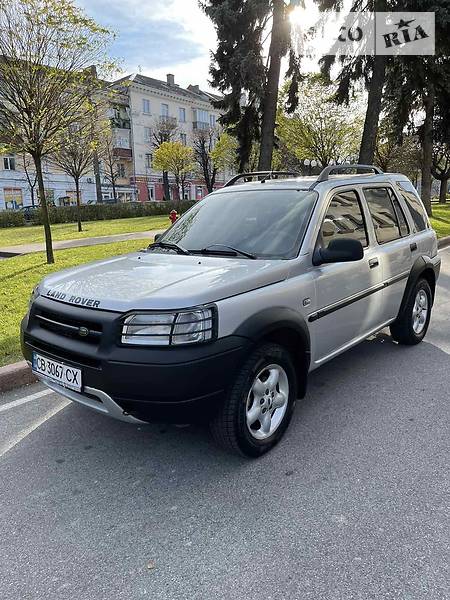 Головне фото звіту автомобіля LAND ROVER FREELANDER 2002