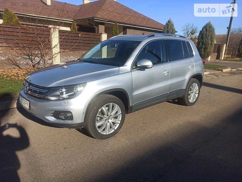 VOLKSWAGEN TIGUAN 2014