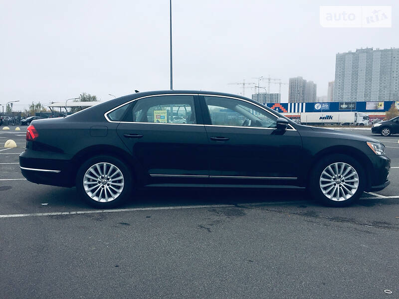 VOLKSWAGEN PASSAT 2016