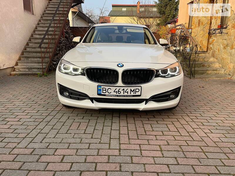 BMW 320 2018