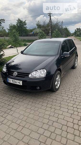VOLKSWAGEN GOLF 2005