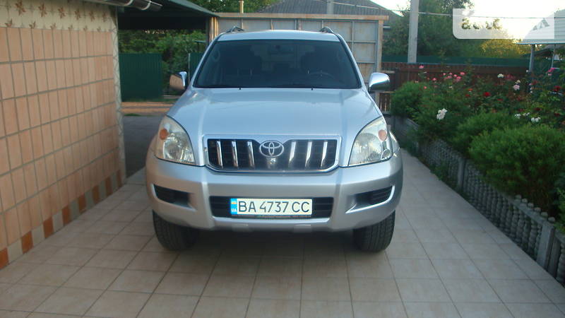 TOYOTA PRADO 2008