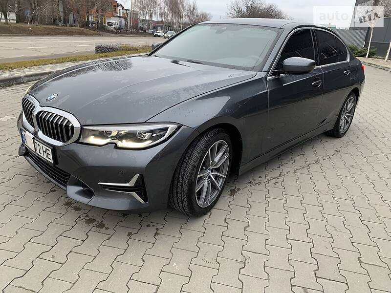 BMW 330XI 2019