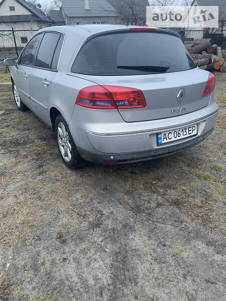 RENAULT VELSATIS 2003