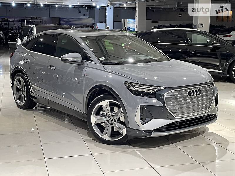 AUDI Q4 E-TRON 2021