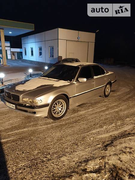 BMW 730 2000