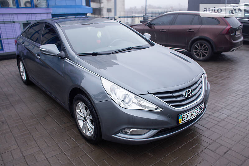 Hyundai Sonata 2010