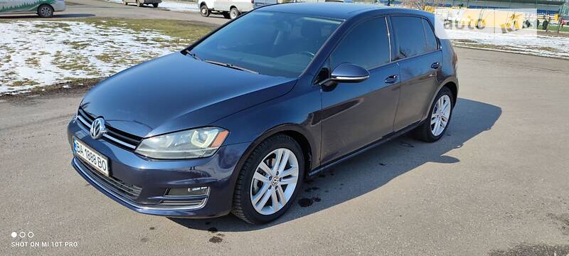 VOLKSWAGEN GOLF 2015