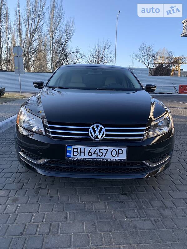 VOLKSWAGEN PASSAT 2014