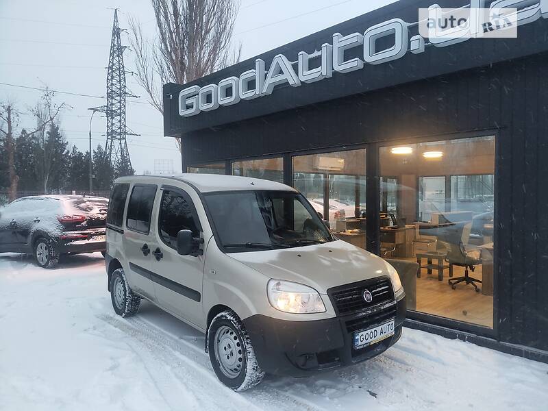 FIAT DOBLO 2015