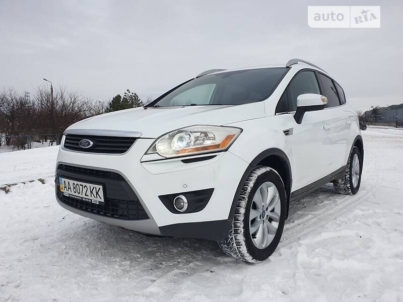 Головне фото звіту автомобіля FORD KUGA 2012