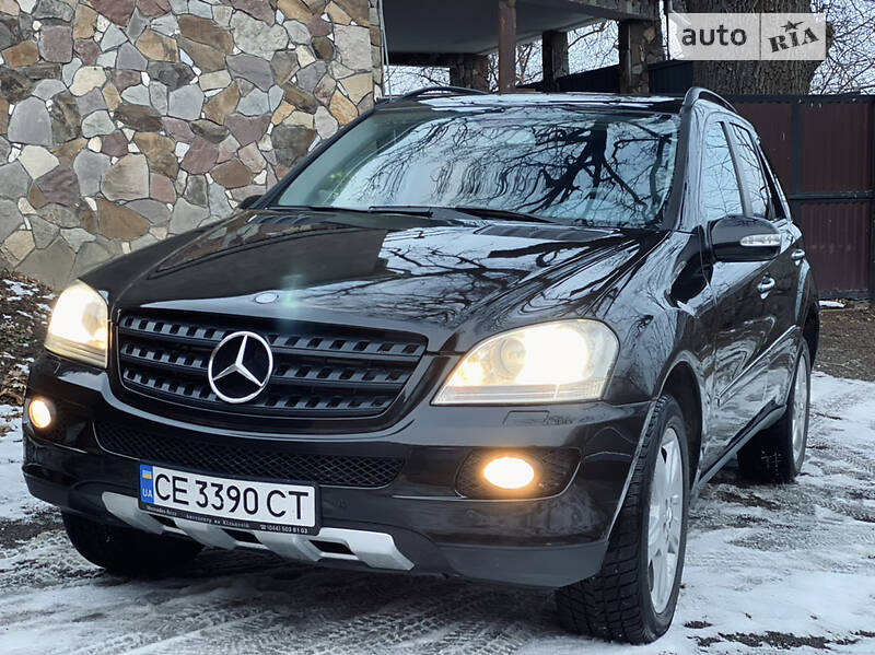 Головне фото звіту автомобіля MERCEDES-BENZ ML 320 2006