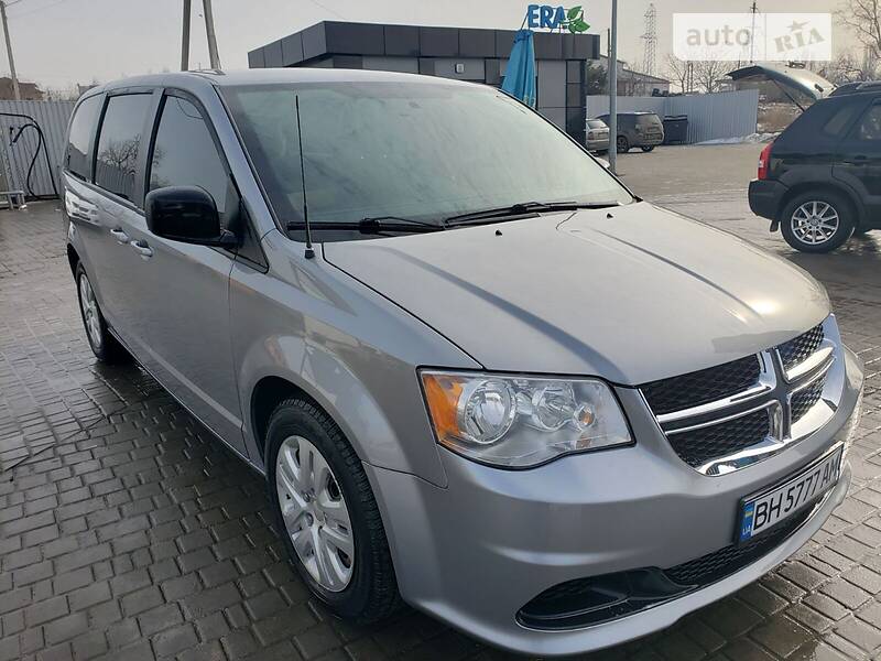 DODGE GRAND CARAVAN 2018