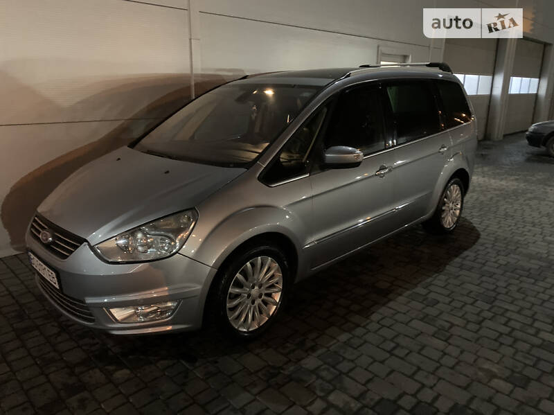 Ford Galaxy 2010