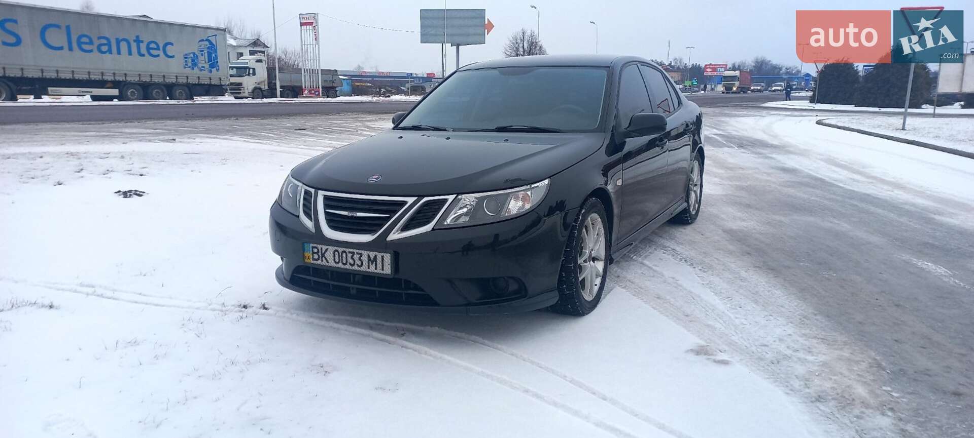 SAAB 9-3 2011