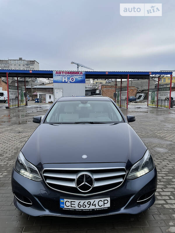 MERCEDES-BENZ E 220 2014