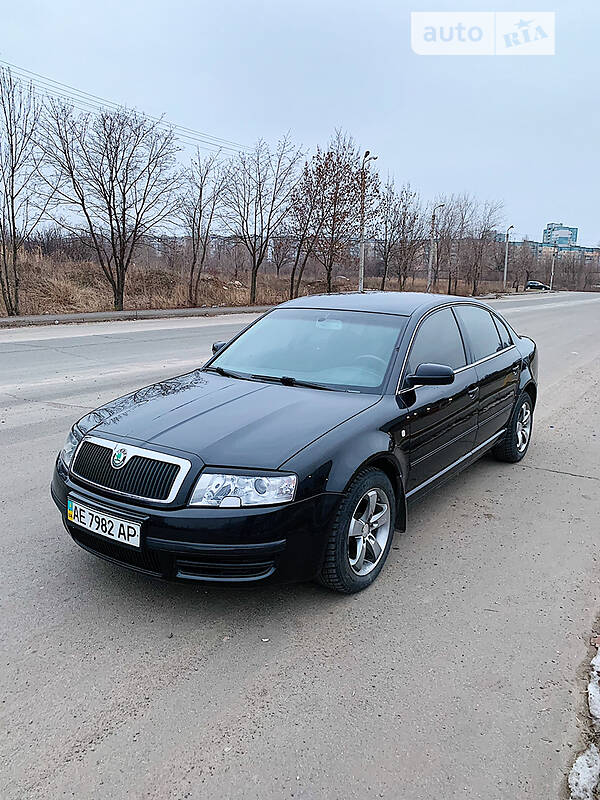 SKODA SUPERB 2006