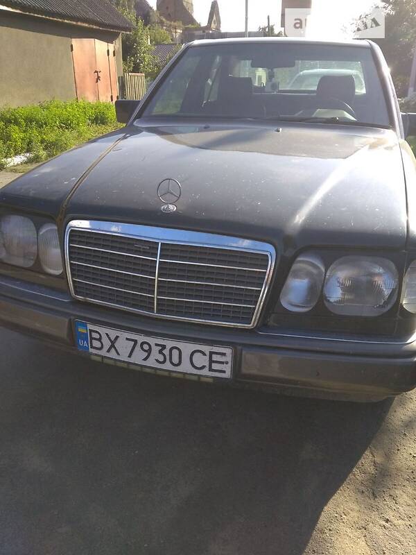 MERCEDES-BENZ 250 D 1994