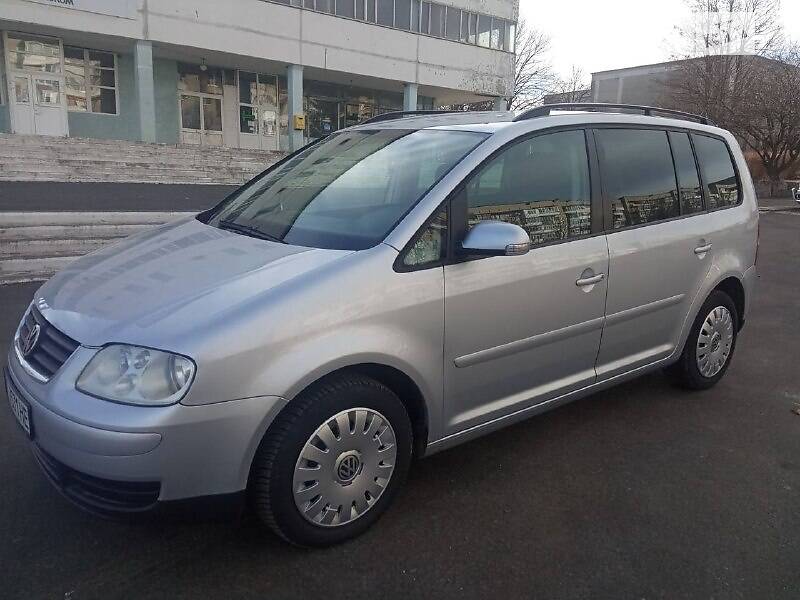 VOLKSWAGEN TOURAN 2003