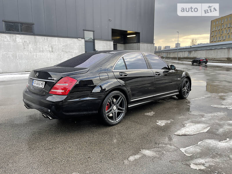 MERCEDES-BENZ S 63 AMG